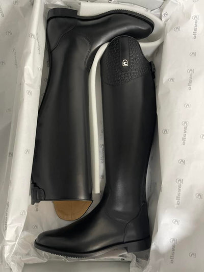 SALE Cavallo Dressage Caiman Black Aus/US Ladies 7/7.5 47H 37W